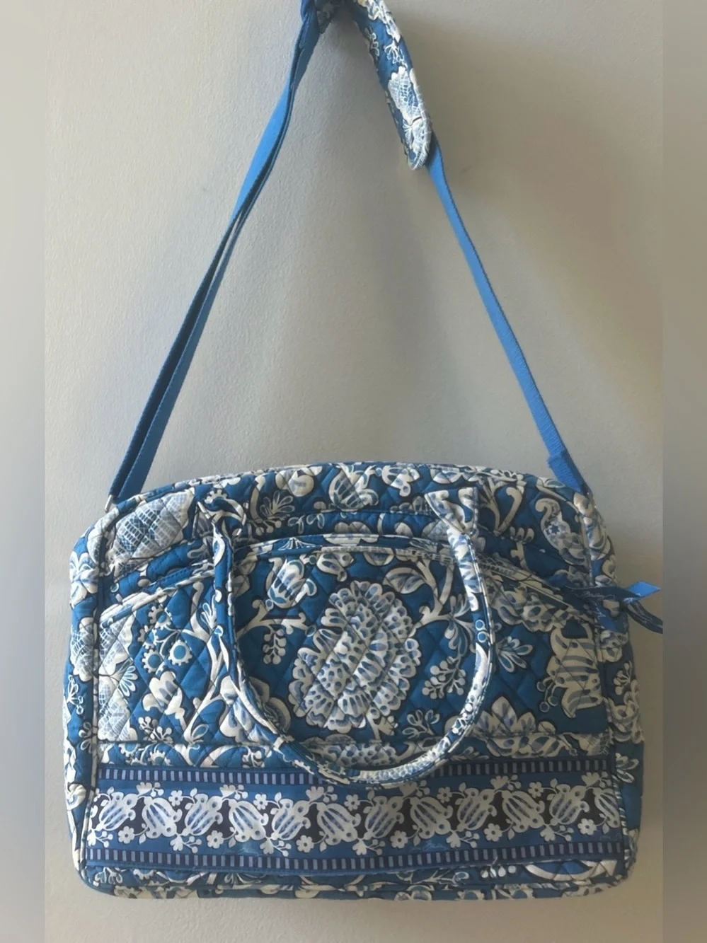 NWOT Vera Bradley Blue Lagoon Laptop bag/tote case Retired pristine